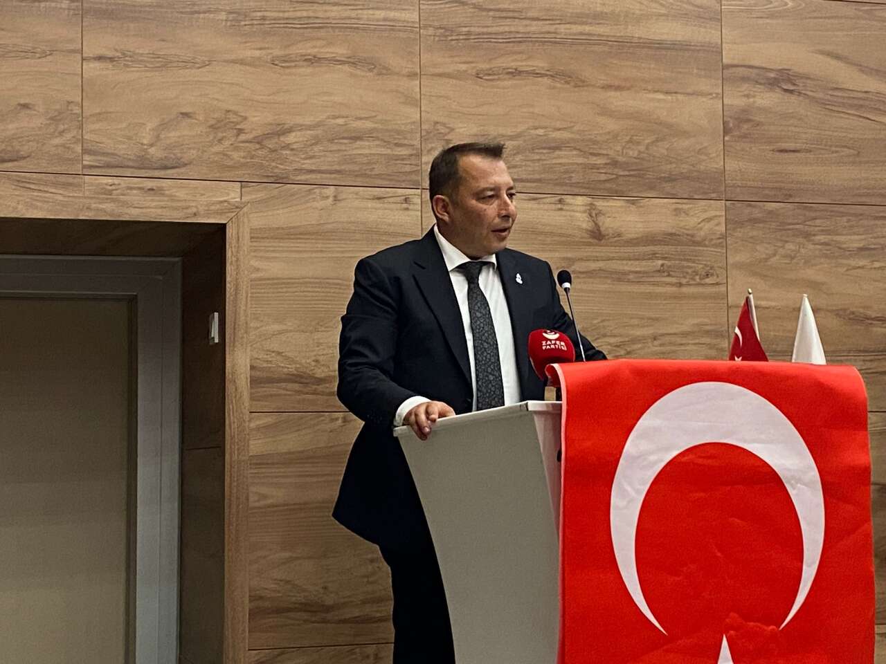 Ümit Özdağ: “Muğla Hak Ettiği Değeri Göremiyor” 5